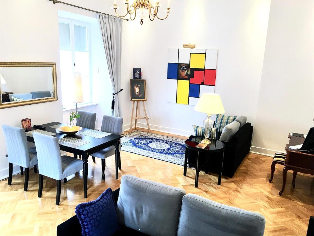 Luxury Suites & Apartments Mondrian Market Square II Варшава Экстерьер фото