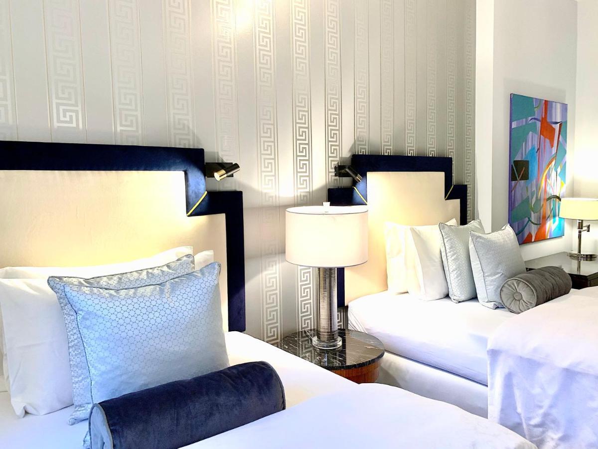 Luxury Suites & Apartments Mondrian Market Square II Варшава Экстерьер фото