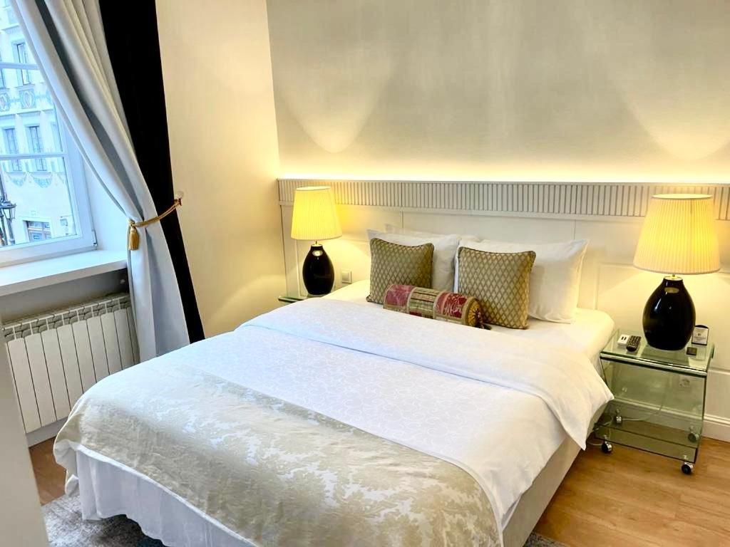 Luxury Suites & Apartments Mondrian Market Square II Варшава Номер фото